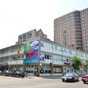 Royal Plaza Hotel