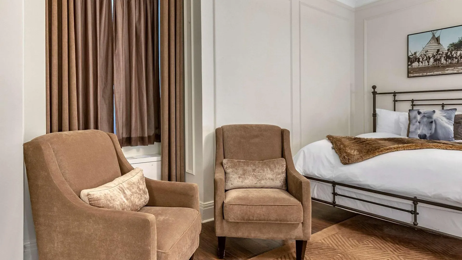 The Fort Garry Hotel Spa And Conference Centre, Ascend Hotel Collection Winnipeg
