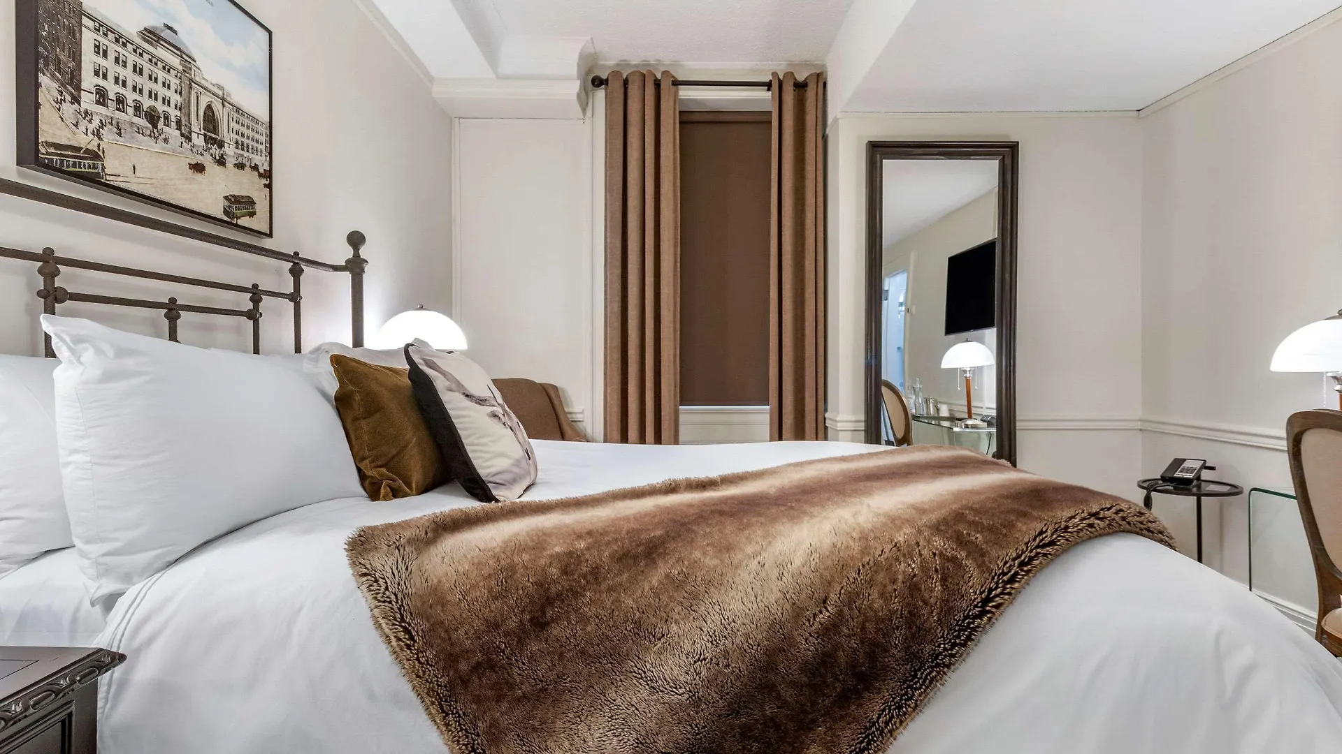 The Fort Garry Hotel Spa And Conference Centre, Ascend Hotel Collection Winnipeg