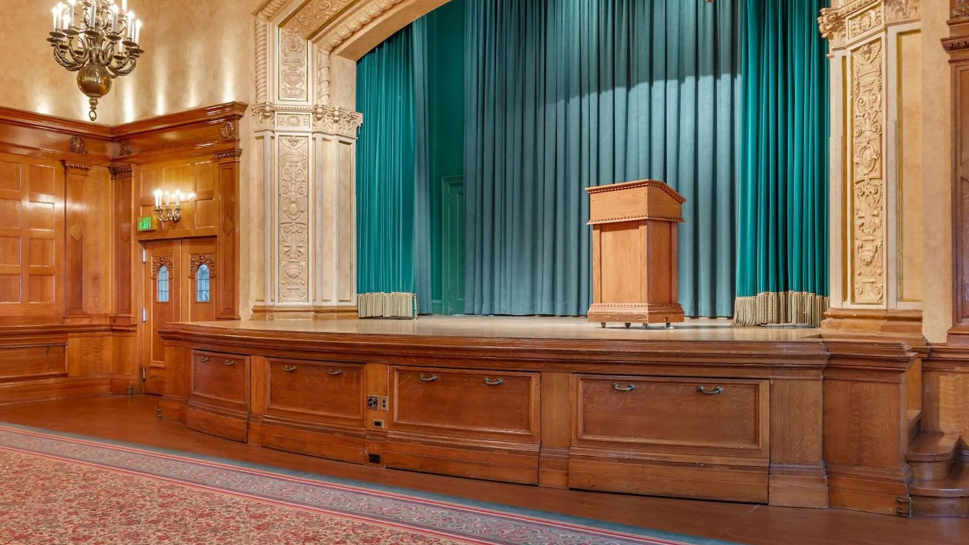 The Fort Garry Hotel Spa And Conference Centre, Ascend Hotel Collection Winnipeg 4*,