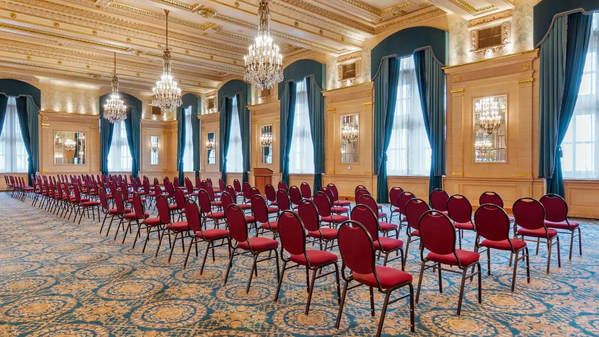 The Fort Garry Hotel Spa And Conference Centre, Ascend Hotel Collection Winnipeg Canada