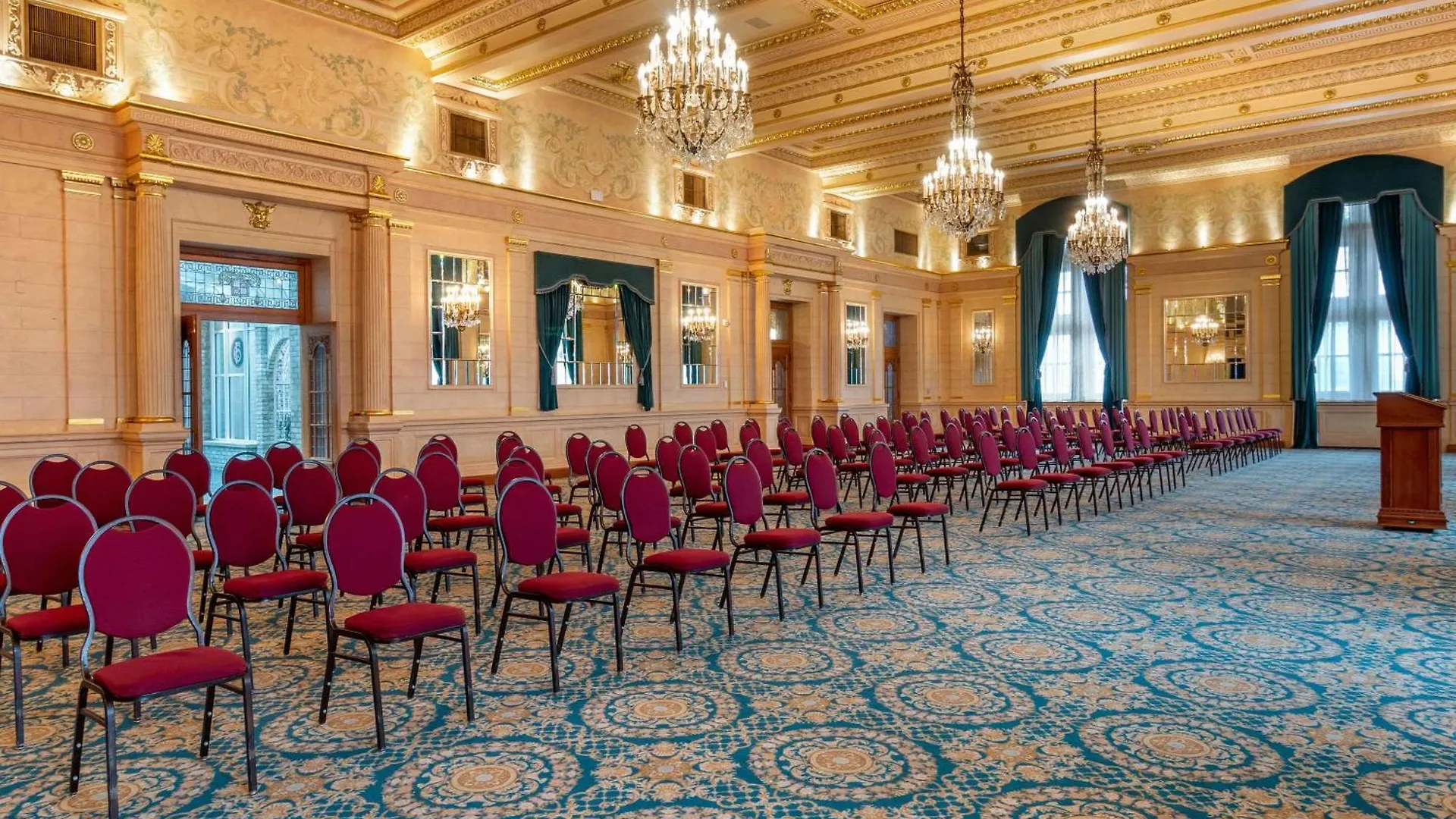 The Fort Garry Hotel Spa And Conference Centre, Ascend Hotel Collection Winnipeg 4*,  Canada