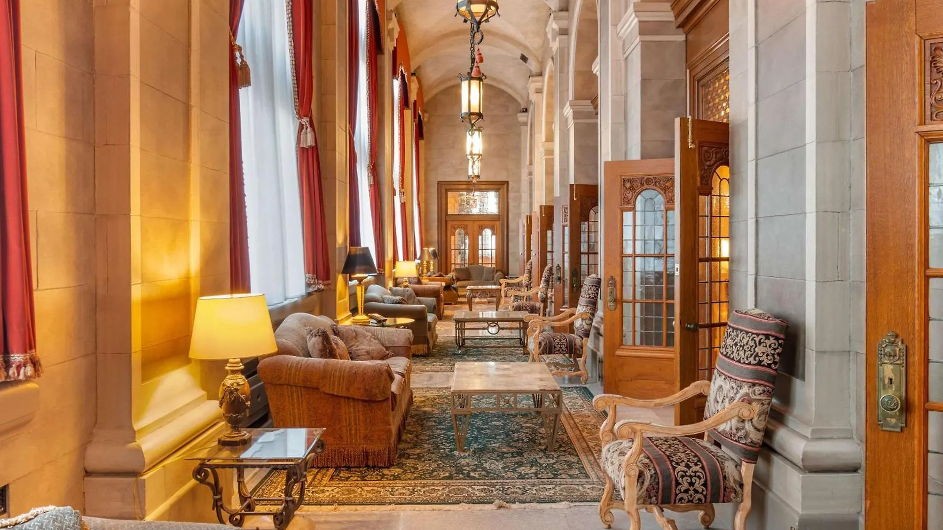 The Fort Garry Hotel Spa And Conference Centre, Ascend Hotel Collection Winnipeg